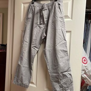 Gap easy crop pant